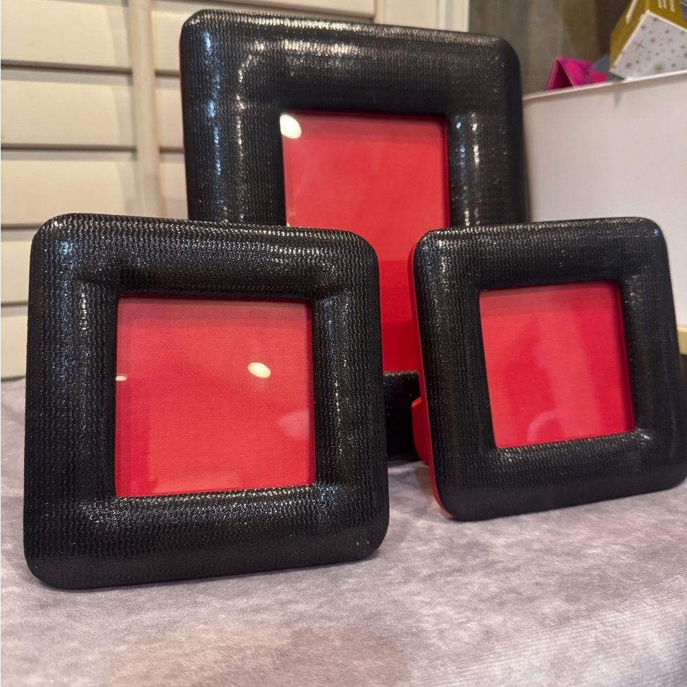 Jim Thompson Silk‎ Textured Black Photo Frame Trio